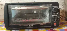 Oven untuk memanggang ikan,saging dll