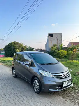 Honda Freed 2012 Bensin