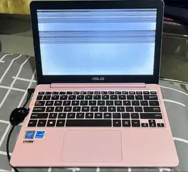 Notebook Asus E203NAH