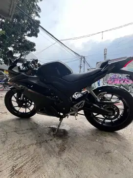 YANAHA R15 2019