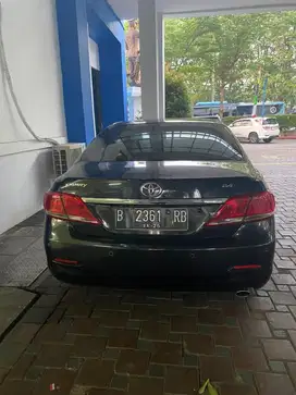 Toyota camry 2.4v matic 2010 akhir