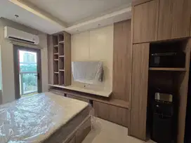 South Quarter - Studio FF, Lantai Rendah – Tinggal Bawa Koper!