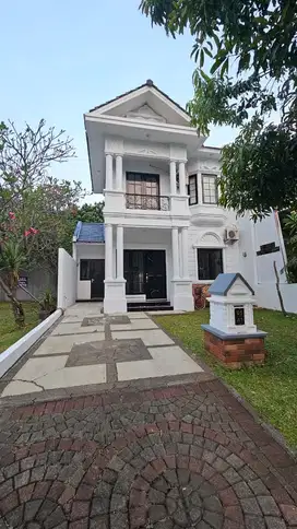 Rumah siap huni full furnished di Kota Wisata Cibubur