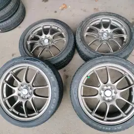 Velg SSR ring 17 pcd 4x100/114,3 ban 205/45 R17 4pcs