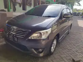 Di jual innova v bensin MT