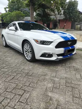 FORD MUSTANG 2016 BU PEMAKAI LOW KM PUTIH ECOBOOST ANTIK NO LAKA BJR Q