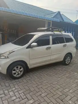 Xenia 2014 surat komplit, mulus, terawat