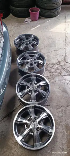 Velg Fortuner TRD Thailand R17