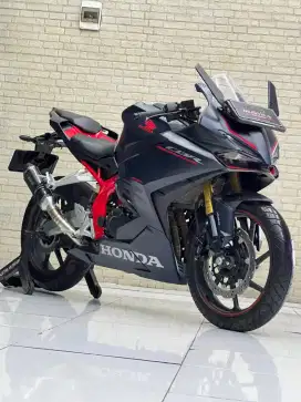 ODO 2RB‼️ New Honda CBR 250RR ABS SP 2024 Mystique Blue
- Dava Mustika