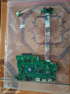 Mainboard Motherboard ASUS E203 RAM 2GB