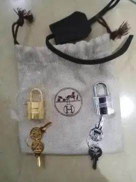 Gembok tas hermes