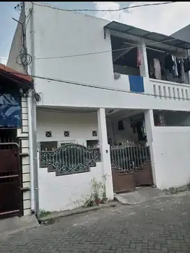 DIJUAL Murah Kost Aktif 2 lantai Tenggilis Timur full penghuni r lebar