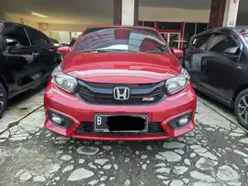 Honda Brio RS AT ( Matic ) 2020 / 2021 Merah low km baru 33rban Mulus