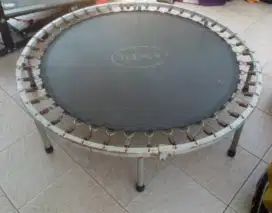 Di jual trampolin merk  SOLEIL  diameter 101 cm