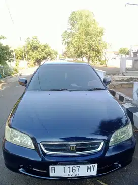 Honda Accord 2000 (Gen 6)