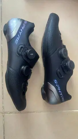 Sepatu Shimano RC 902 Wide