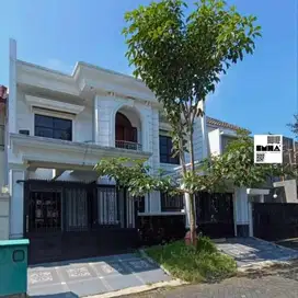 Rumah 2 Lantai Perumahan Graha Golf Megah Araya Malang