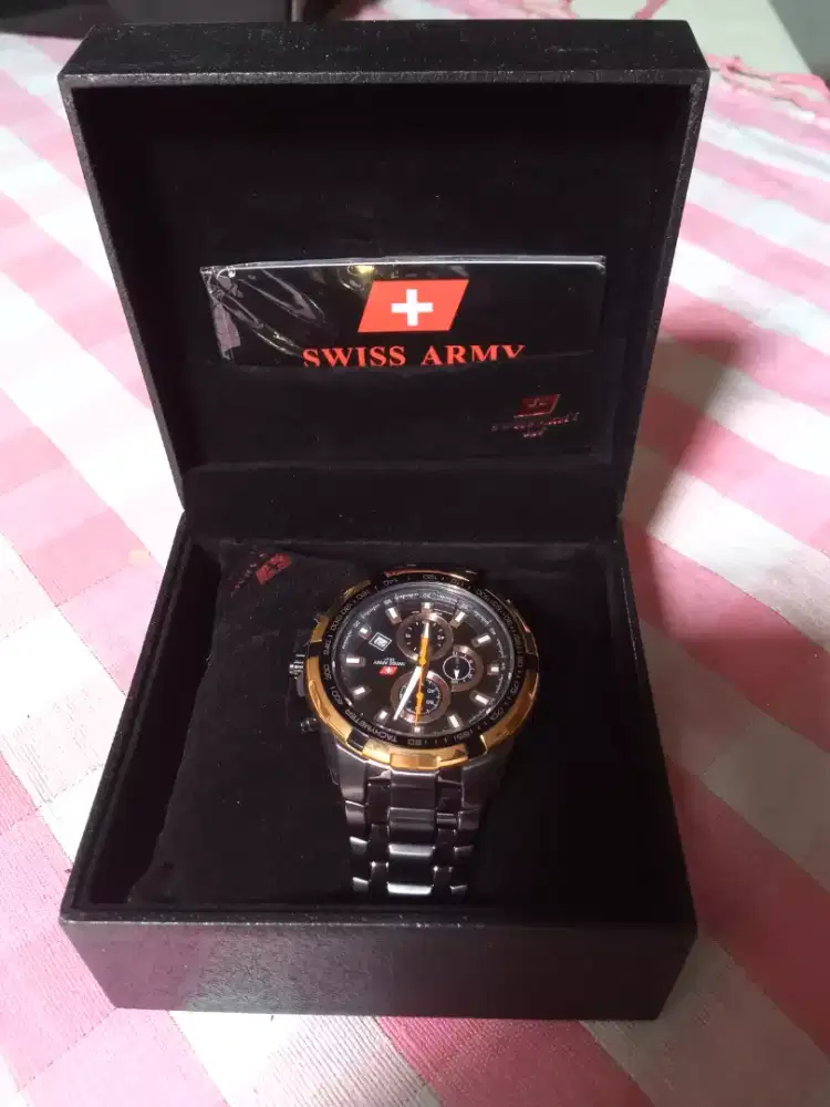 Swiss army dhc+ ori SA1125M