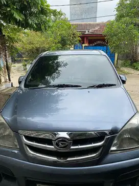 Daihatsu Xenia 2011 Bensin