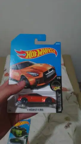 Hotwheels Nissan GTR R35 17