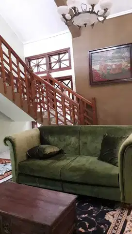 Dijual Rumah Lokasi Strategis di Jl. Semeru Semarang