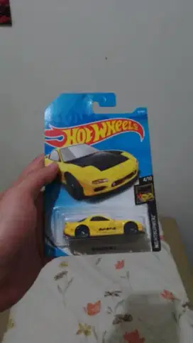Hotwheels Mazda RX 7 yellow