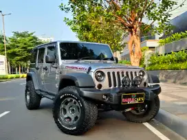 Jeep Wrangler Rubicon 2015 Renegade Low Km Rendah
