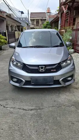 MOBIL BRIO RS 2021 AT SILVER (ISTIMEWA , MULUS, DARI BARU )