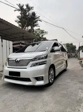 Toyota Vellfire Z Audioless 2010
