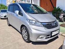 Honda Freed 2013 E PSD