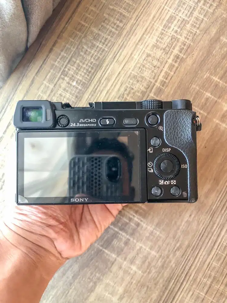 Kamera Mirrorless Sony a6000 kit fullset