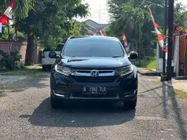 HONDA CRV PRESTIGE TURBO AT 1.5 HITAM 2017 ISTIMEWA SIAP PAKAI