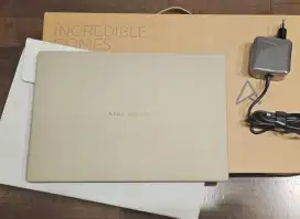 Asus Zenbook A14 UX3407QA_UX3407QA. Garansi Panjang.