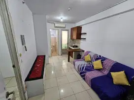 Di Jual Apatemen Gading Nias Tower Emerald Lt.15, 2 kamar, furnish.