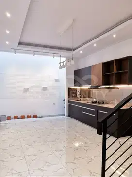 DIJUAL Rumah Baru Minimalis Siap Huni di TOMANG Jakarta Barat