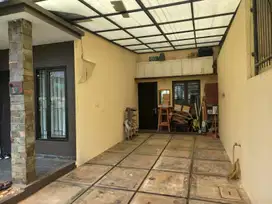 Dijual Rumah Griya Loka 5menit ke Pasar Modern BSD
