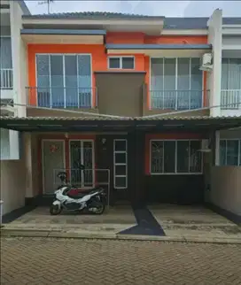 Di Jual Rumah di Cibubur Country