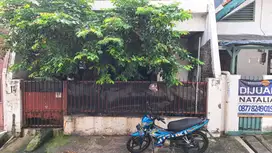 DIJUAL RUMAH 2 LANTAI BAGUS DI MANDALA BARAT TOMANG RAYA