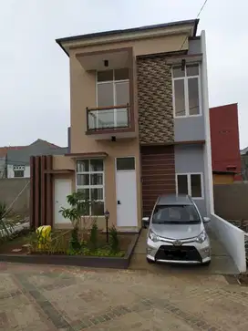 Rumah Syariah 2 Lantai Strategis Tepat di depan sekolah Al Azhar CIBUB