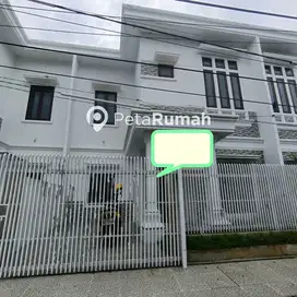 DIJUAL RUMAH JALAN BALAI DESA (HANNY)