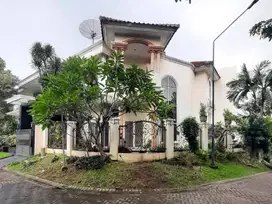 Rumah Di Graha Family Surabaya Gaya Clasicc Murah Pol Cuma 2 Man