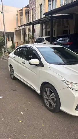 Honda City GM6 1.5 RS CVT 2014