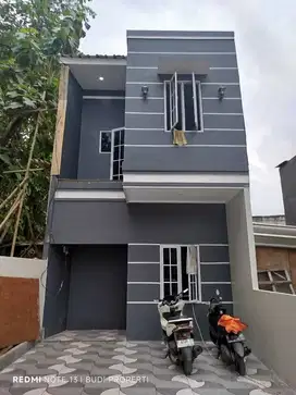 Rumah baru siap huni 2kt 2km 2 lantai jakarta bisa kpr dp fleksibel