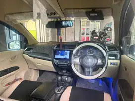 MOBILIO E CVT 2016
