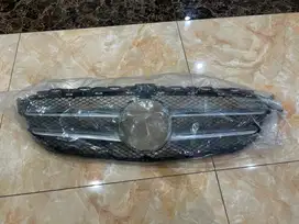 Grill AMG Avantgarde W205 C250 Mercedes Benz Ori Part Number