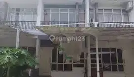 rumah pik1 layar permai uk 4x12 kosong standart,2 lantai,utara