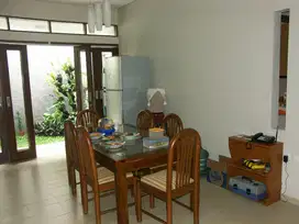 (FAST SALE) RUMAH SETRADUTA, BANDUNG, KOMPLEKS ELIT & STRATEGIS (NEGO)