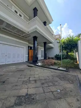 DisewakaN Rumah Karang bolong ancol