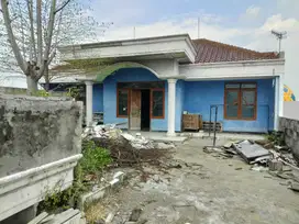 RUMAH TOKO COKRO AMINOTO SEBRANG PASAR TANJUNGMOJOKERTO