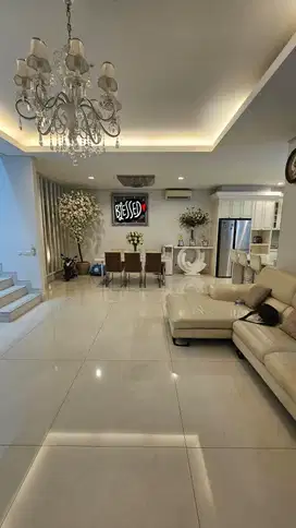 Rumah bagus 3 lt Sunter paradise jalan lebar jakut